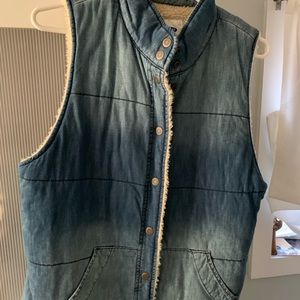 Women’s winter vest